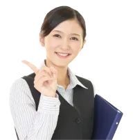 笑顔の女性スタッフ